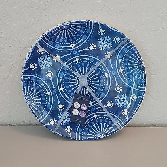 Rachel Roy Blue Floral MELAMINE Dinner Plates Set of 4 - Picture 1 of 3